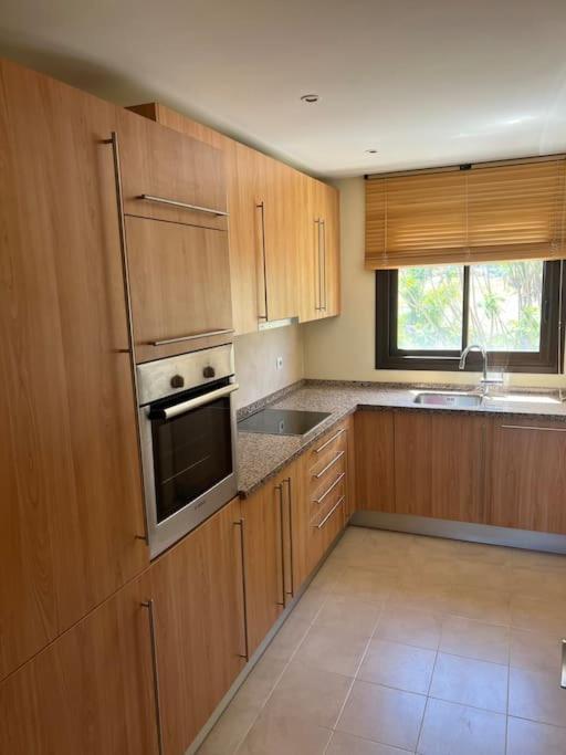Precioso Atico Con Vistas Y Jacuzzi Privado En La Terraza * Estepona