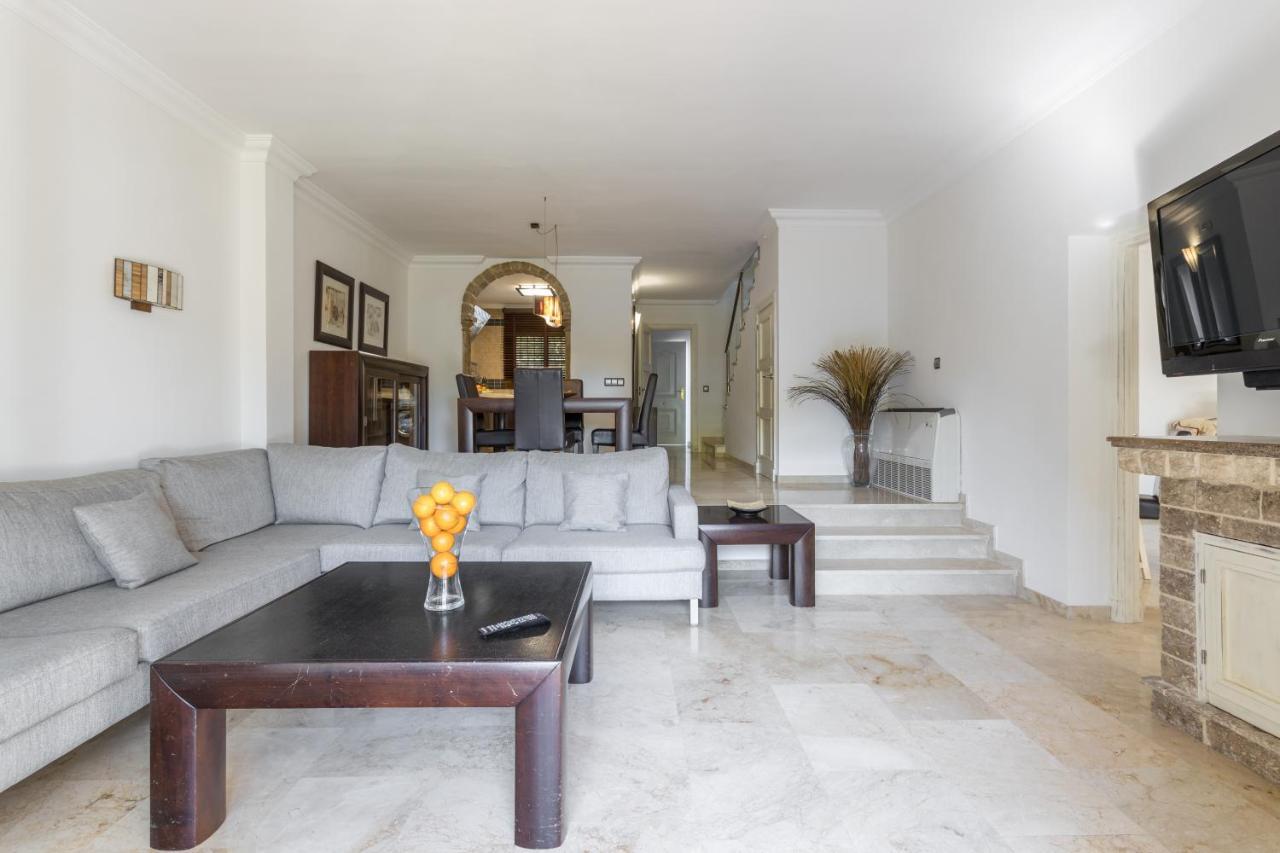 Holiday home Oleholidays Balcones De Bellavista