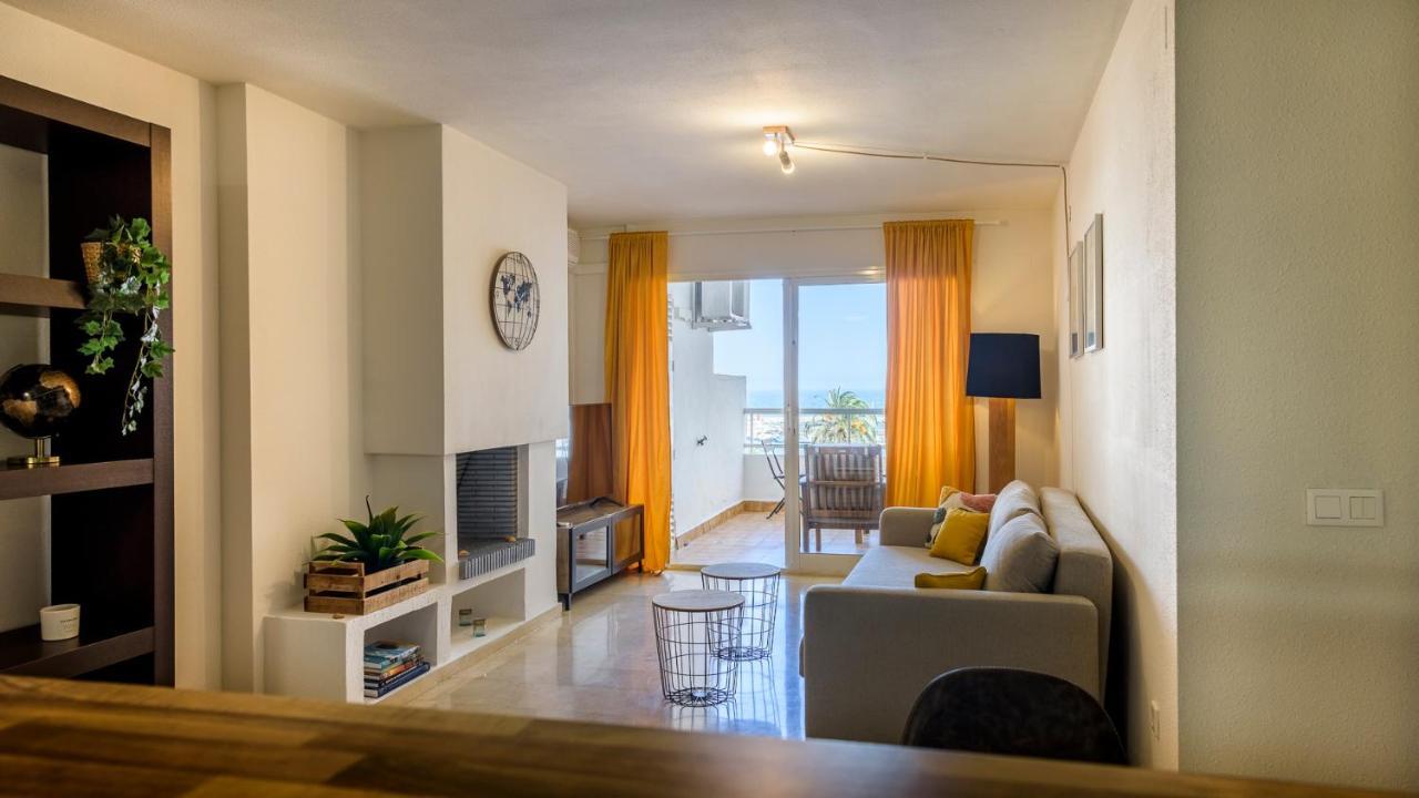 Marina With Sea Views, Pool And Parking Apartment Estepona