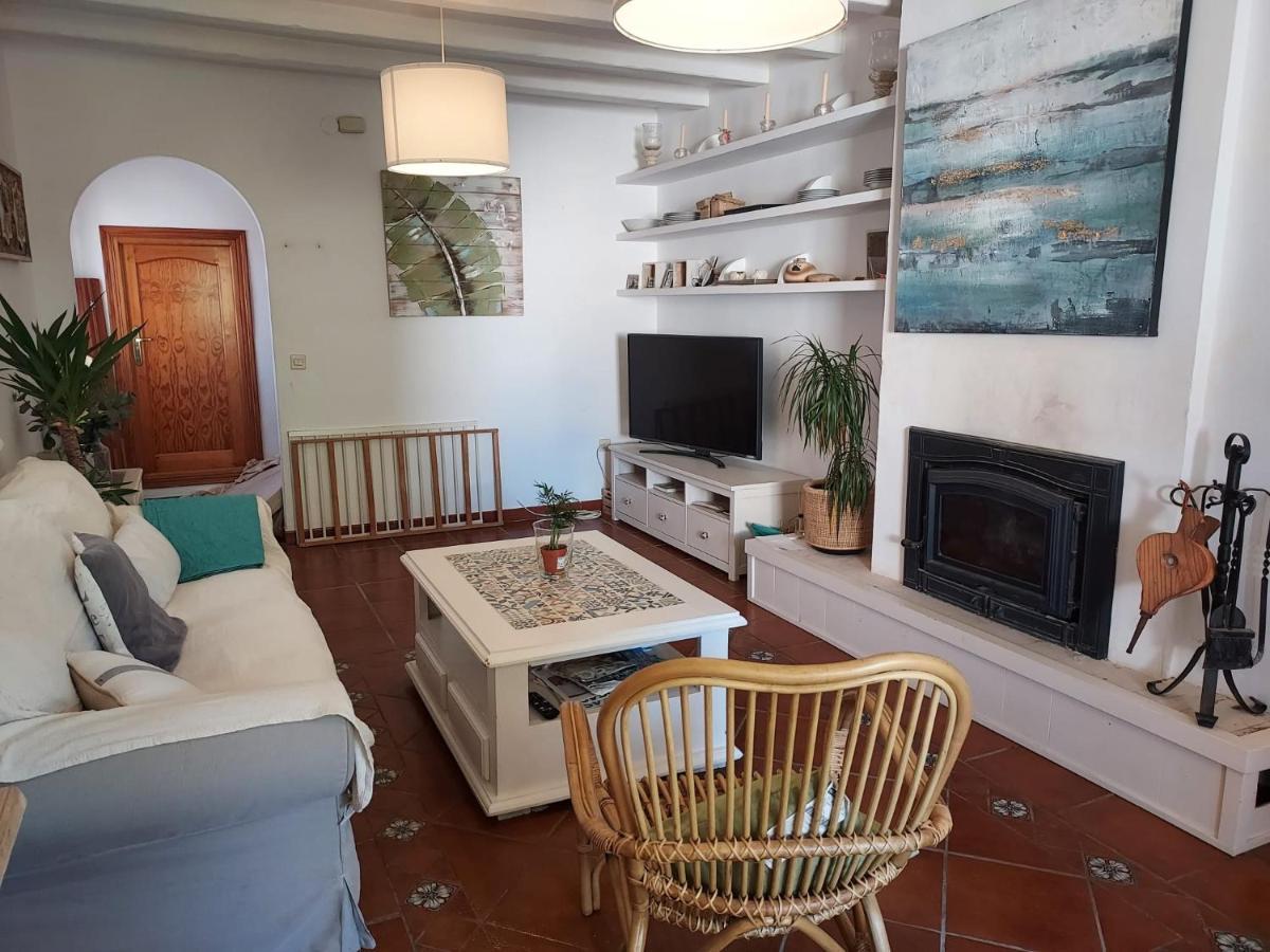 Apartamento A 150 Metros De La Playa Y Del Puerto Deportivo *