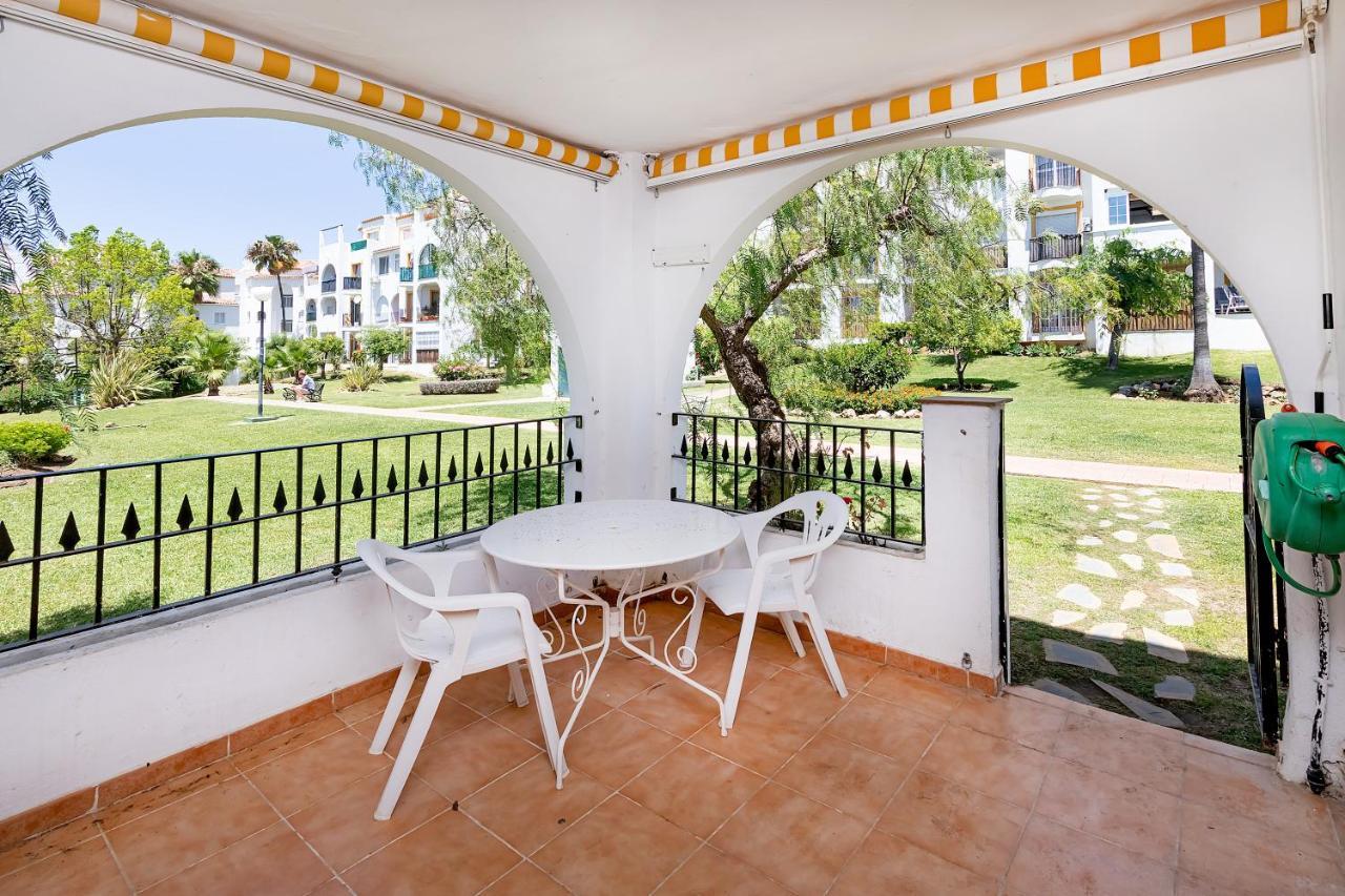 Bhost - Las Acacias Apartment