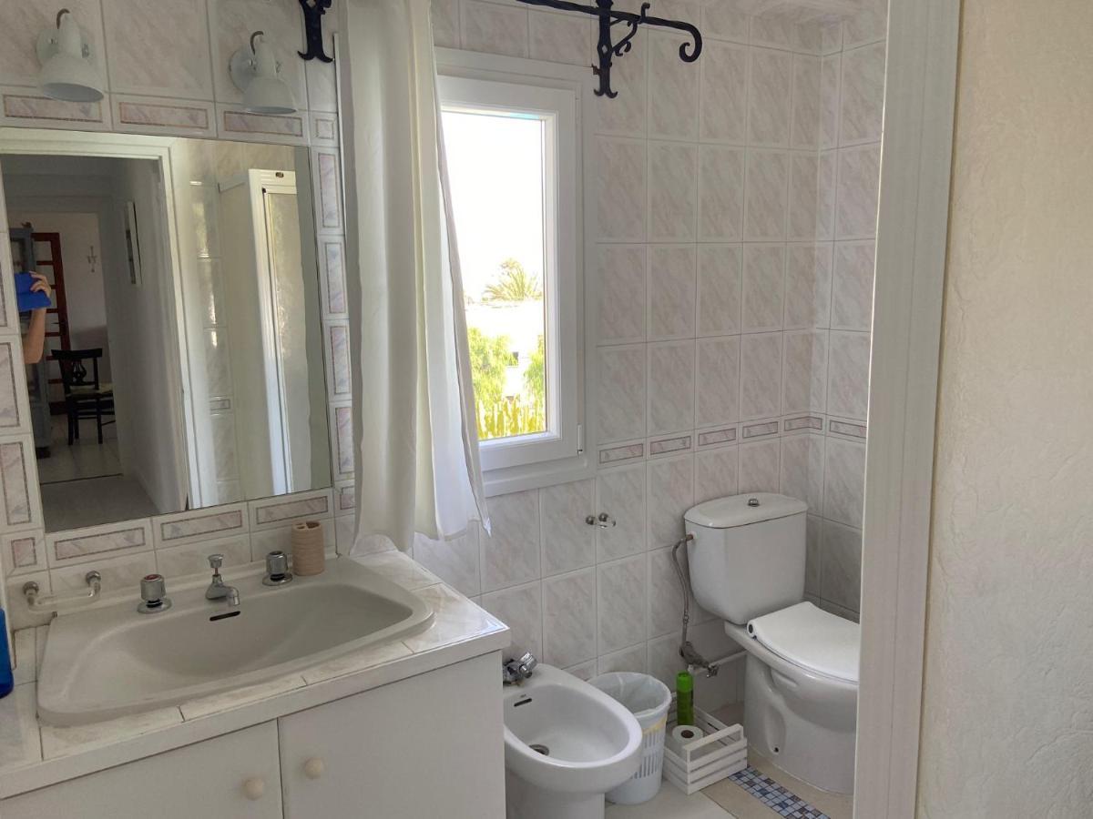 Tres Bel Avec Piscine Et Tennis Entre Amis Ou En Famille Appartement *