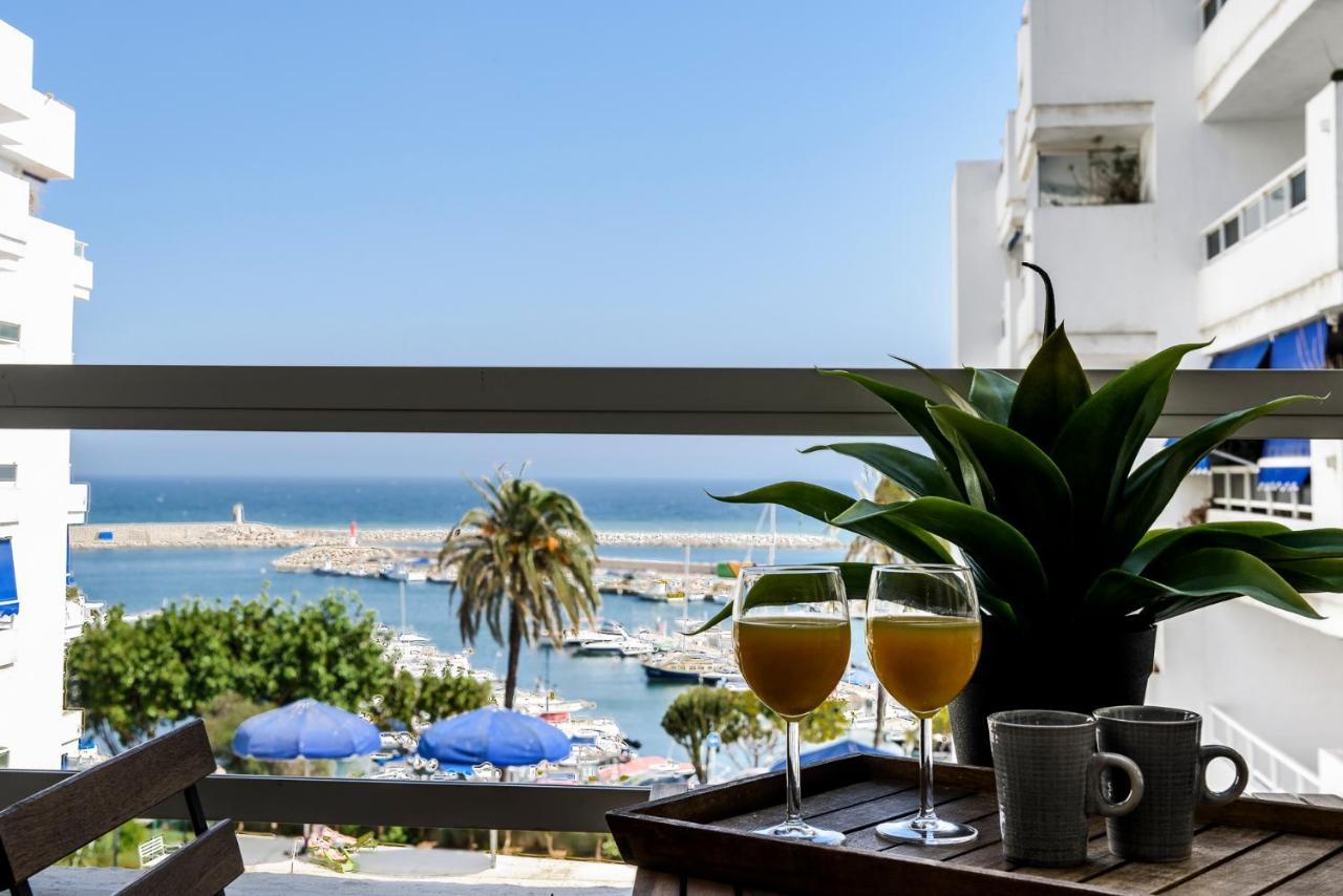 Marina With Sea Views, Pool And Parking Apartment Estepona