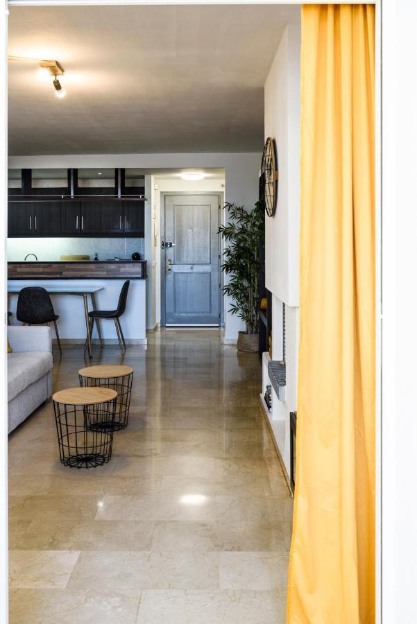 Apartment Marina With Sea Views, Pool And Parking *