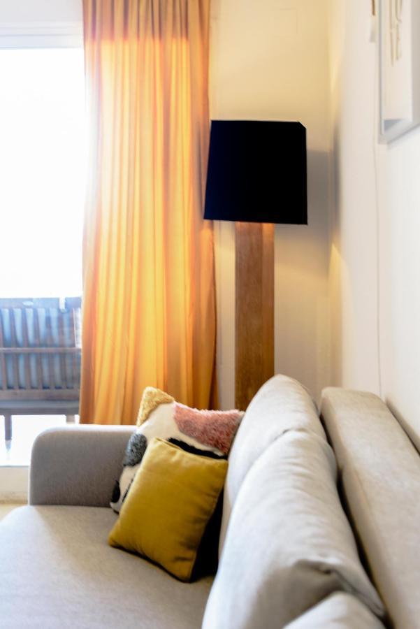 Apartment Marina With Sea Views, Pool And Parking Estepona