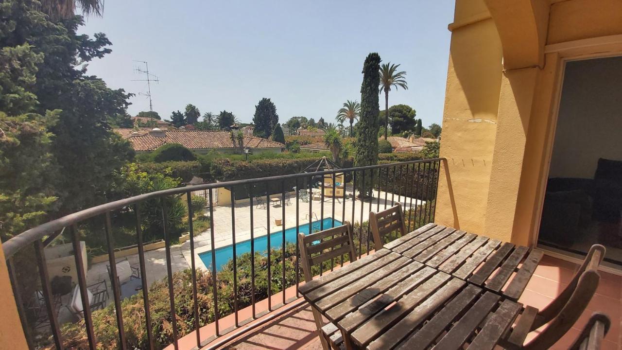 Del Parque Flats Paraiso Apartment Estepona