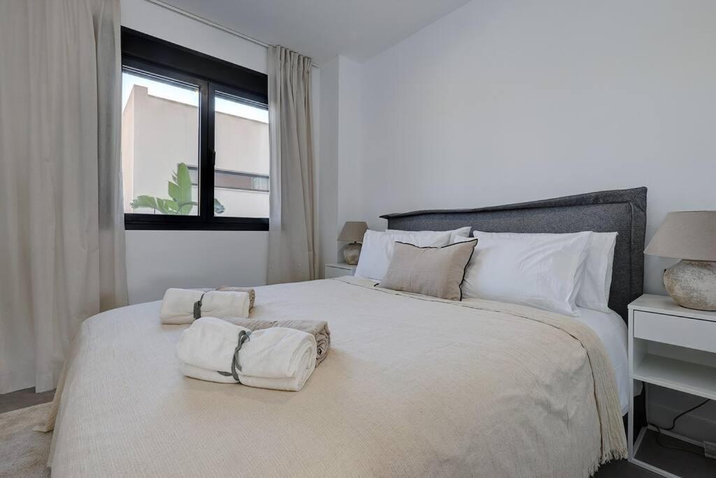 Brand New, Elegant Ground Floor Two Bed * Estepona