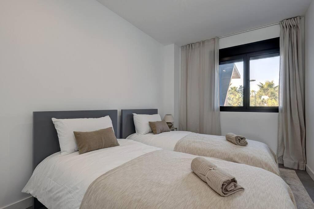Apartment Brand New, Elegant Ground Floor Two Bed