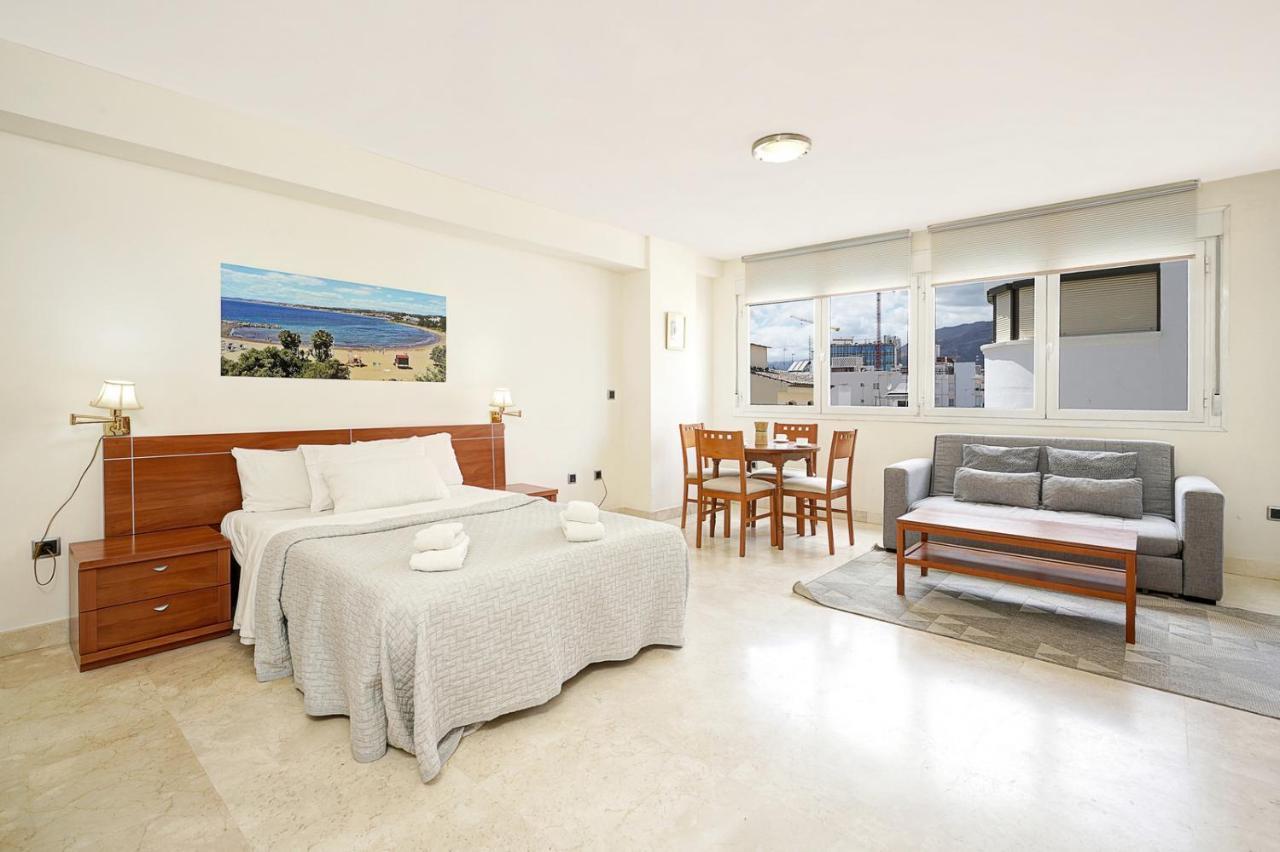 Apartamento En 1ª Linea De Playa, Centro Estepona