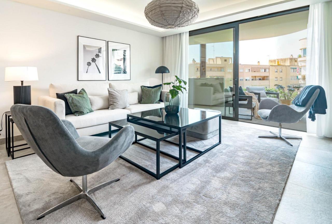 Inf33k- Stunning Close To Beaches