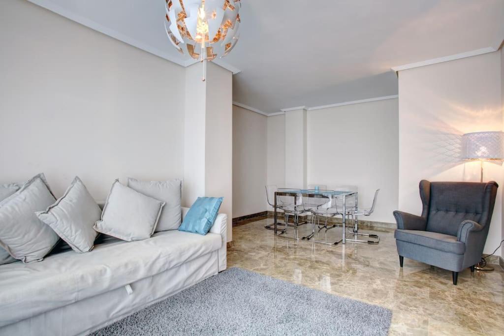 Luxury In Golf Hills, Estepona. Estepona