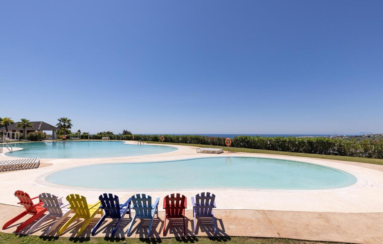 2 Bedroom @estepona Hills With Sea View! Apartment