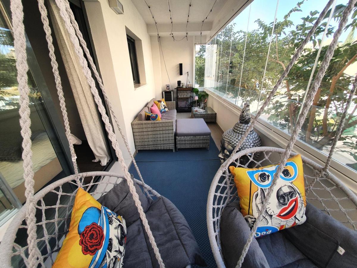 Apartment New 3 Bed Town With Pool