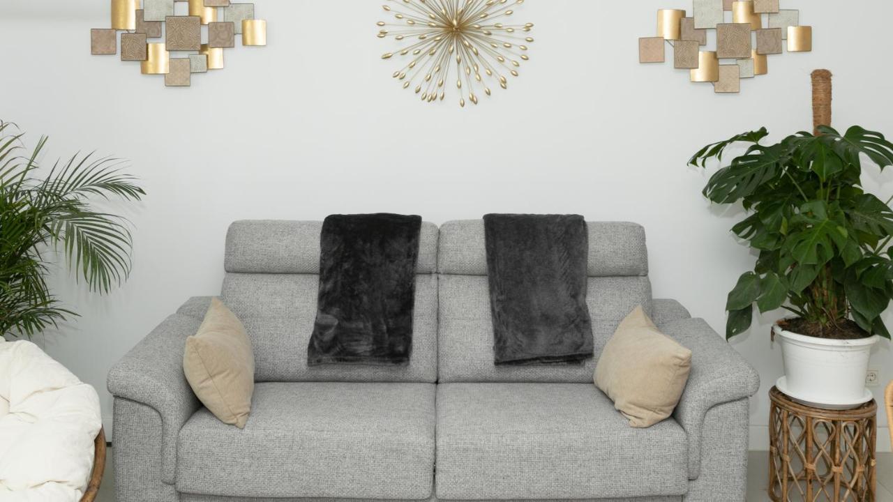 Apartamento De 1 Con Piscina Y Gimnasio Comunitarios * Estepona