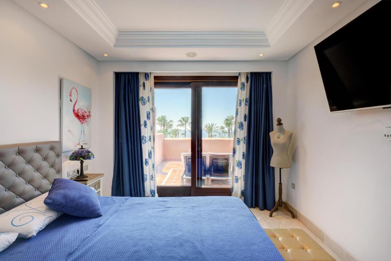 Holiday home Exclusive Frontline Penthouse Estepona