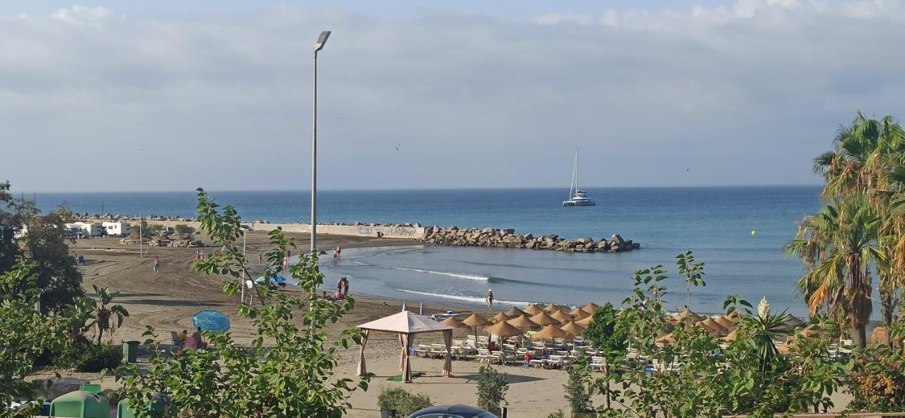 Junto A La Playa Del Cristo Cerca Del Puerto Appartement Estepona