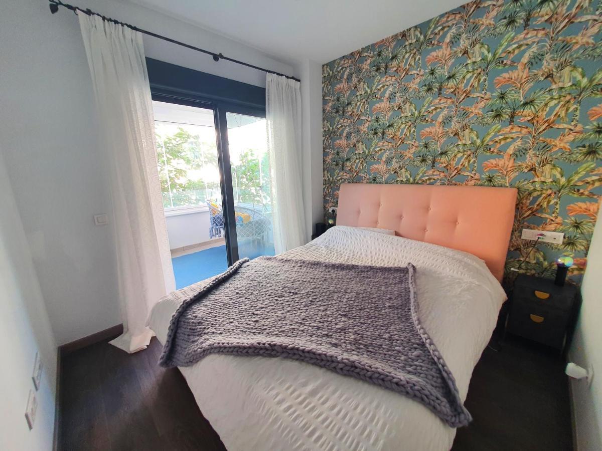 Apartment New 3 Bed Town With Pool Estepona