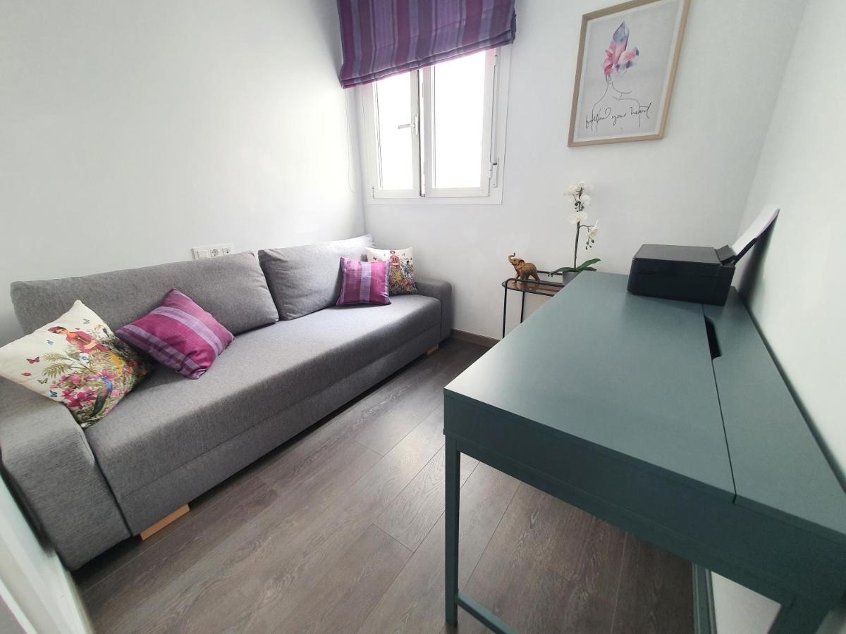 New 3 Bed Town With Pool