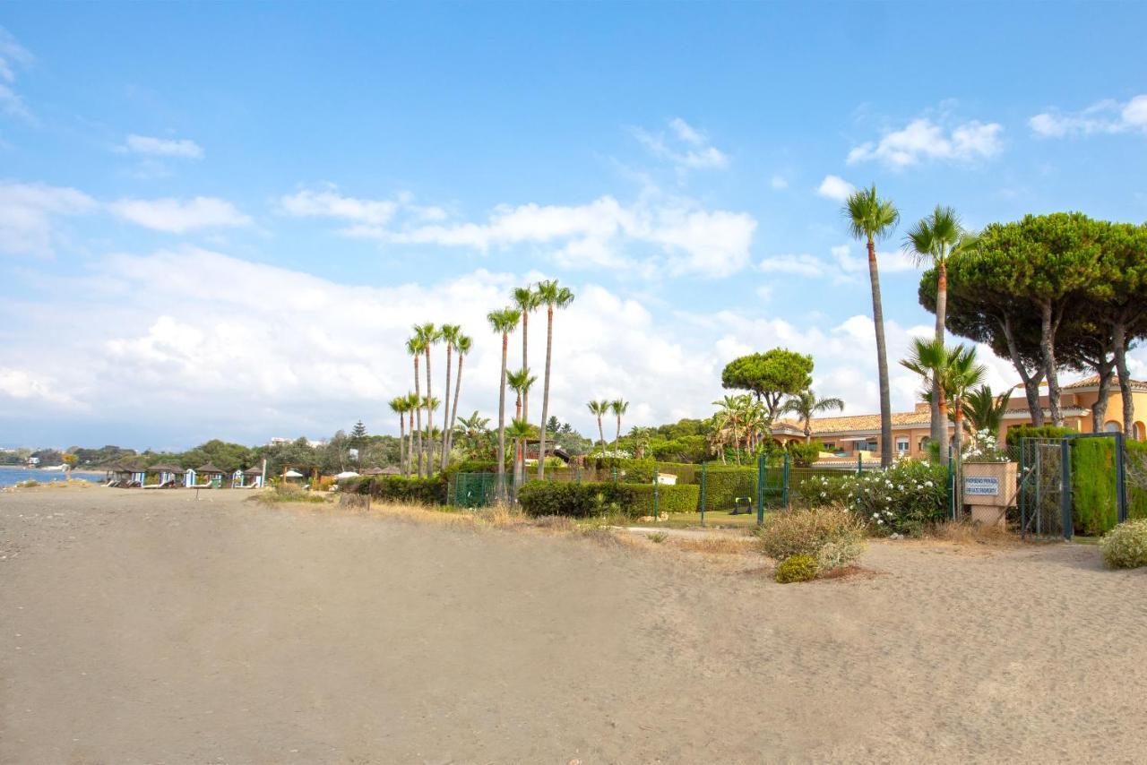 Genteel Venalmar Terrace Apartment Estepona