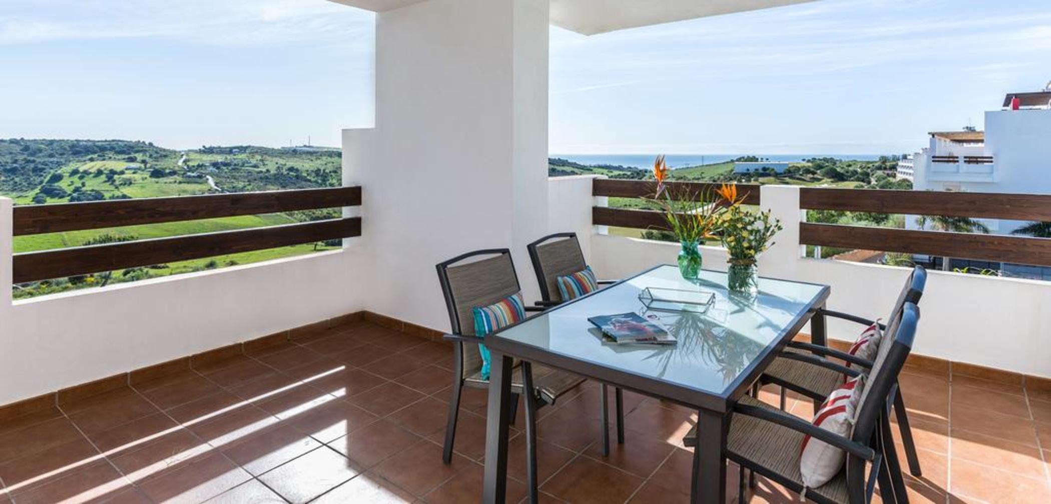 Ona Valle Golf & 4*