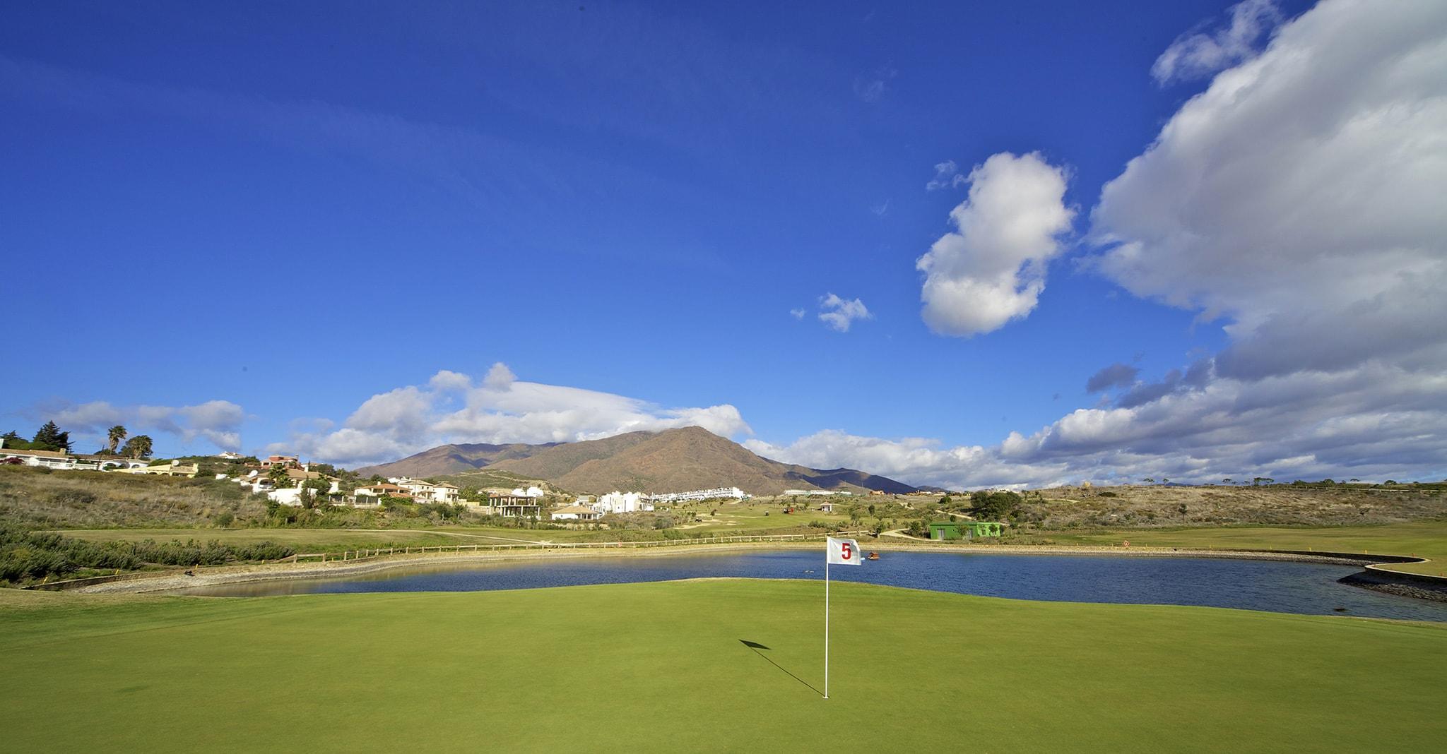 Ona Valle Golf & Aparthotel 4*