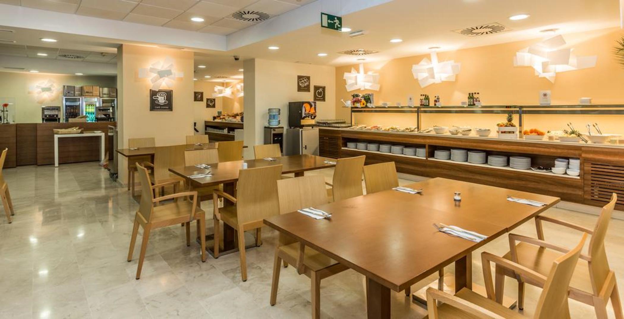 Aparthotel Ona Valle Golf & 4*