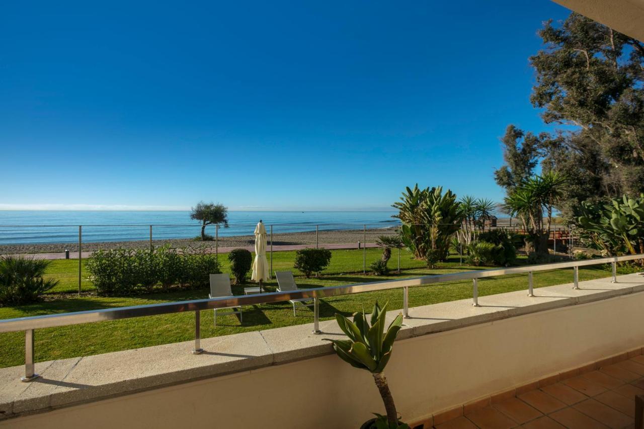 Appt 401-3-bed-heaven Beach-paseo-all Year Heated Pool-free Bikes Apartment Estepona