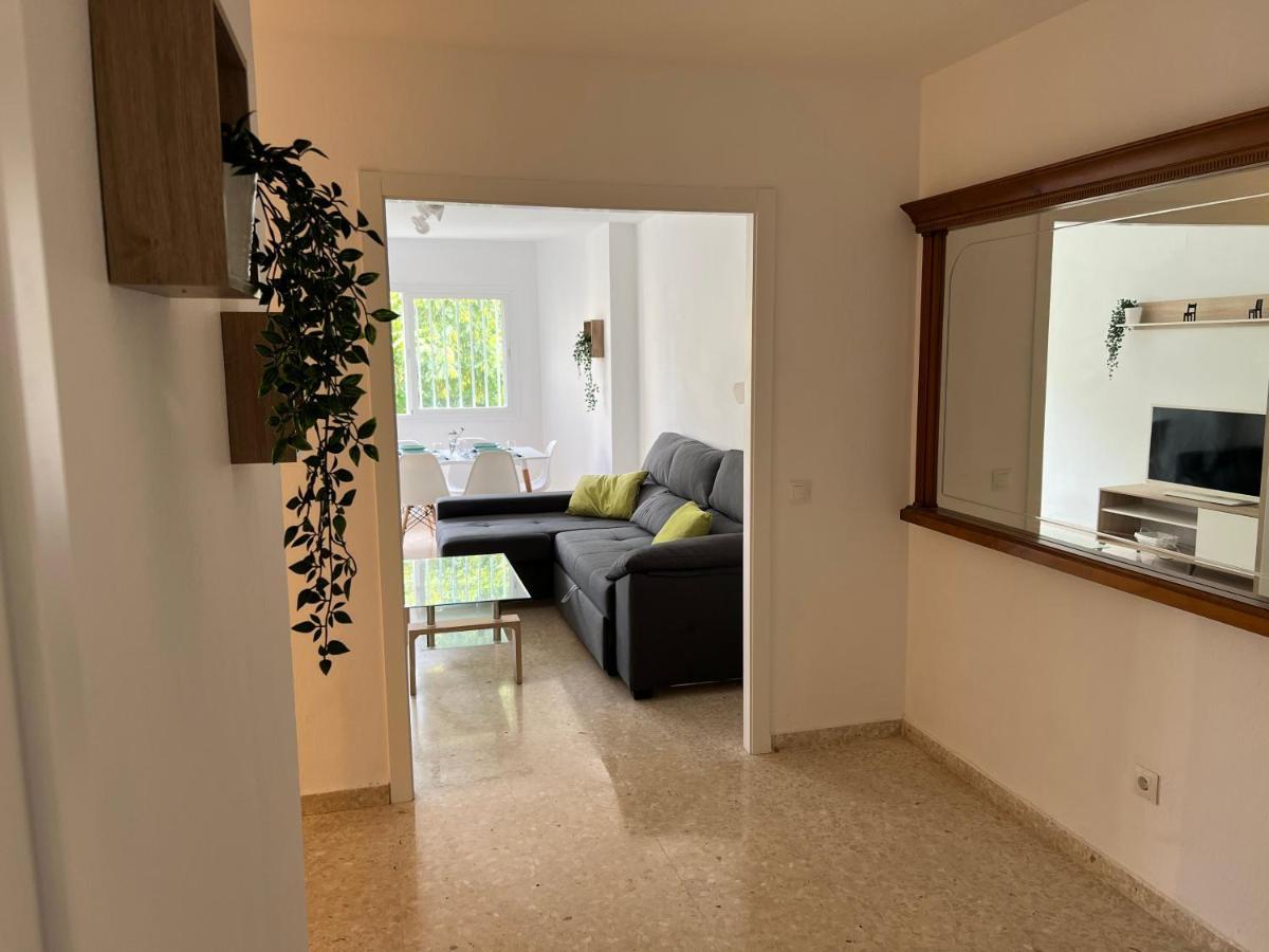 Apartment 3-bedroom + Crib - Perfect For The Family *