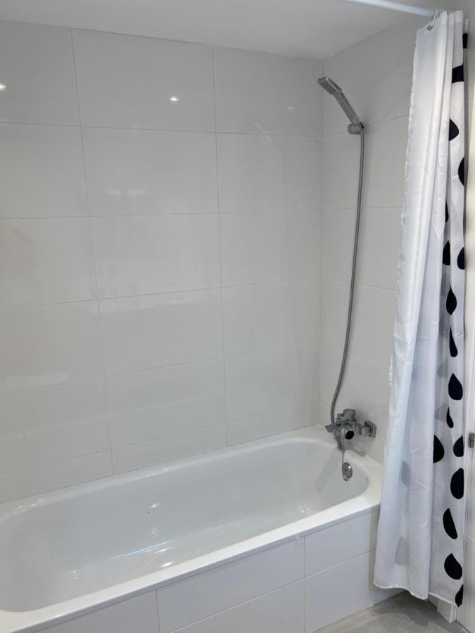 Apartment 3-bedroom + Crib - Perfect For The Family Estepona