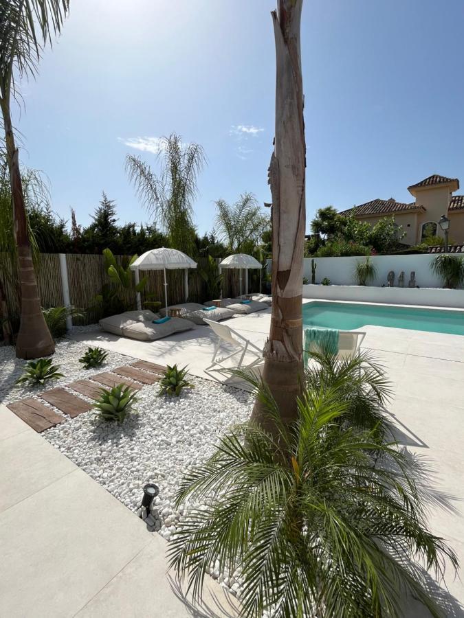 Casa Duende, Estepona, Private House With Heated Pool Villa *