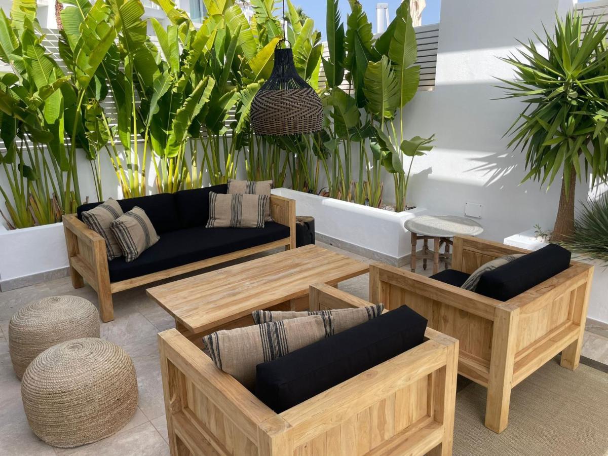 Apartment Siempre Mas Penthouse Atalaya Hills Golf Marbella 2 Large Bedrooms 4 Guests Estepona