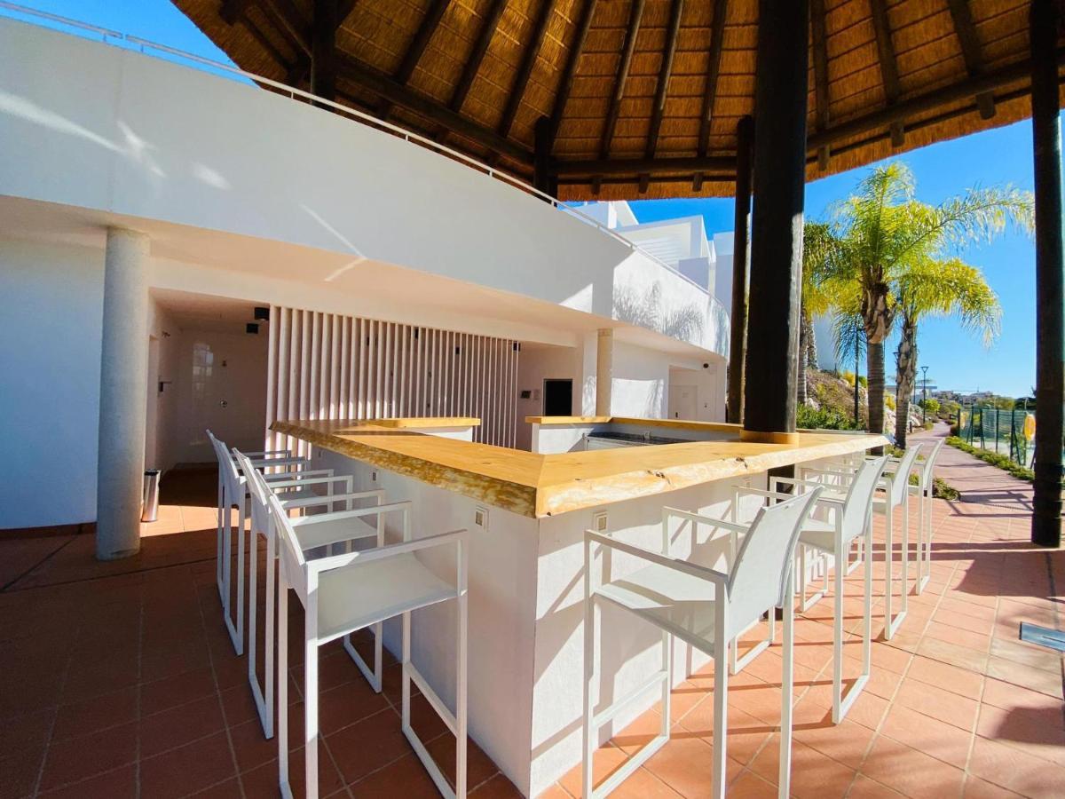 Siempre Mas Penthouse Atalaya Hills Golf Marbella 2 Large Bedrooms 4 Guests Apartment Estepona