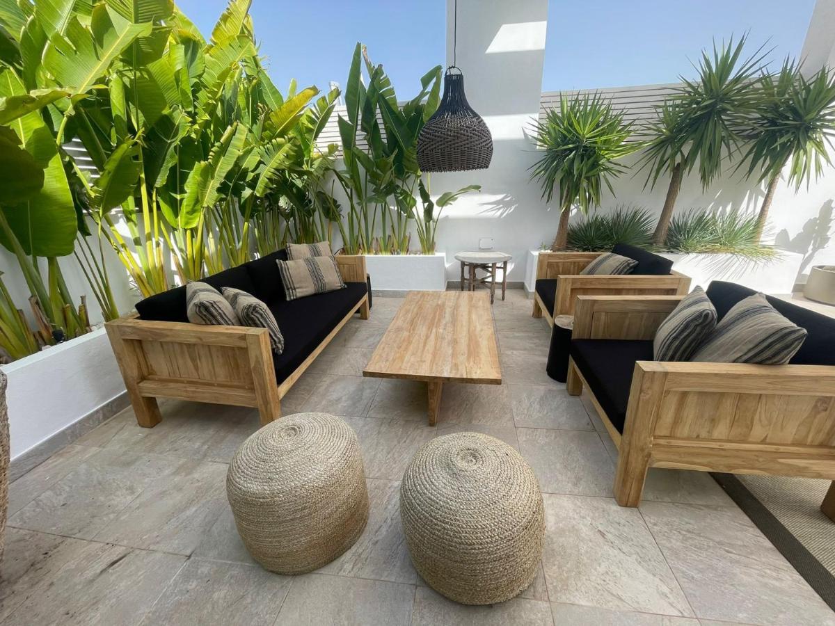 Siempre Mas Penthouse Atalaya Hills Golf Marbella 2 Large Bedrooms 4 Guests Estepona