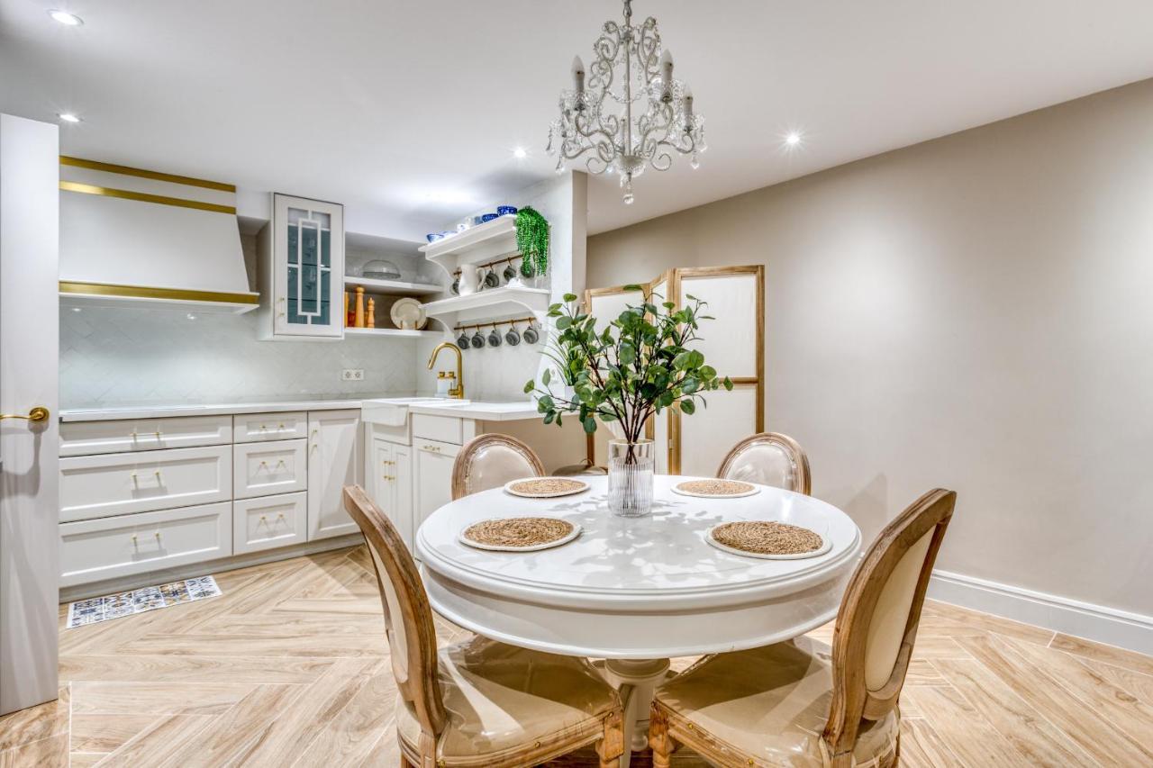 Apartment Hanami Avenida De Espana Classic