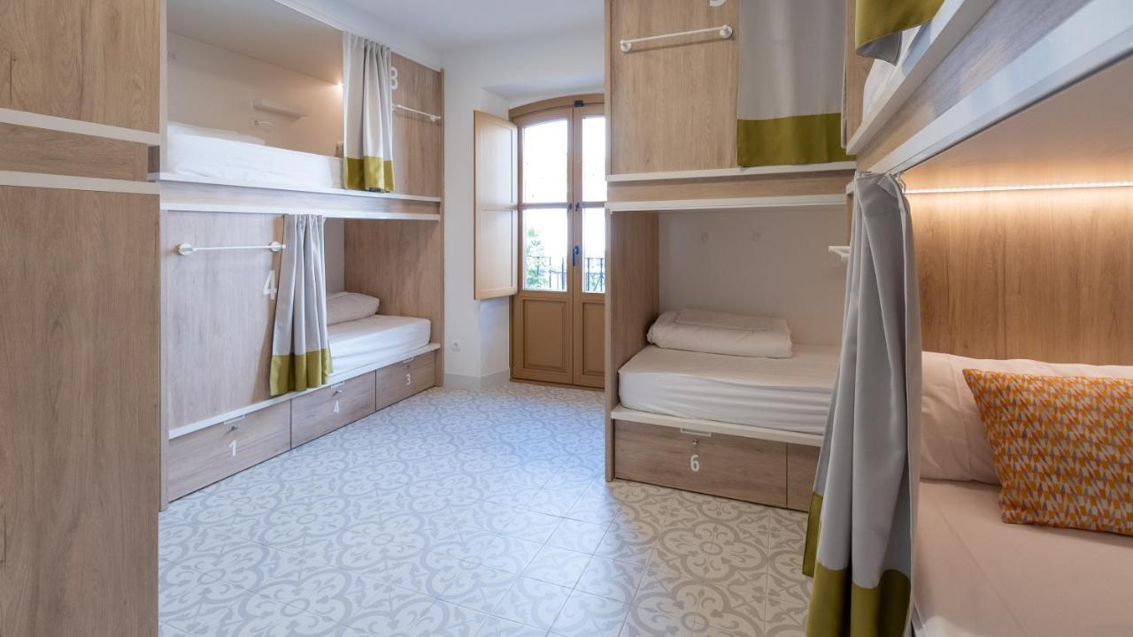 Veranera Hostel