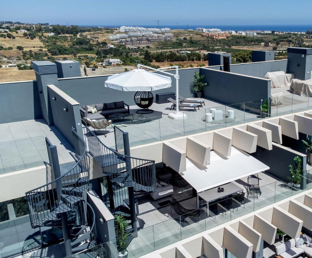 The Golden Oasis Penthouse Apartment *