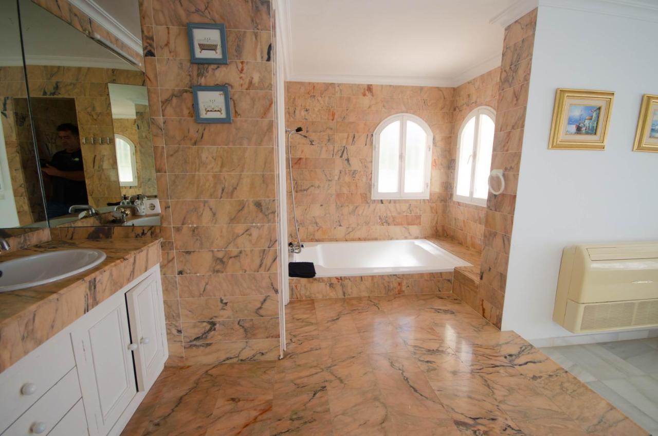 Sabine Villa