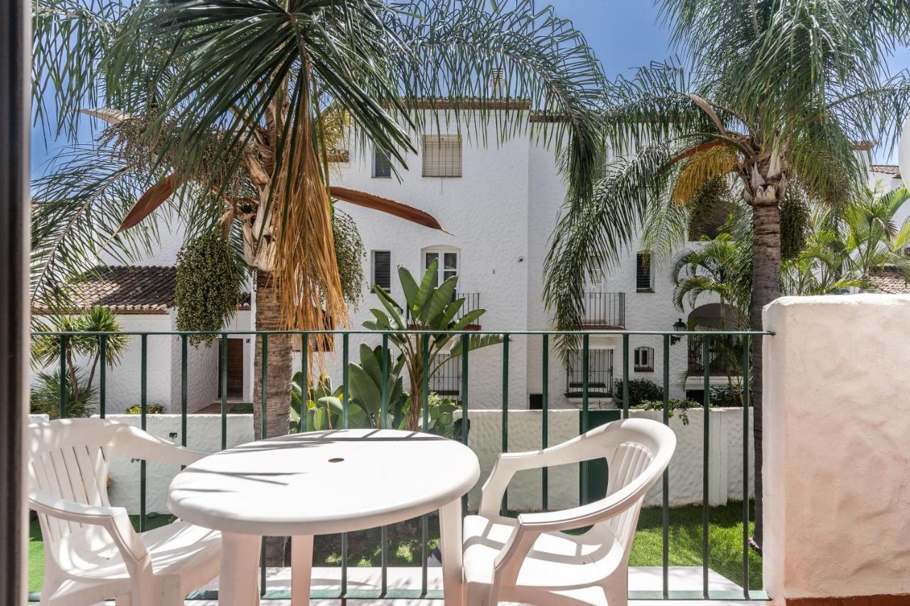 9b Allyson Apartment Estepona
