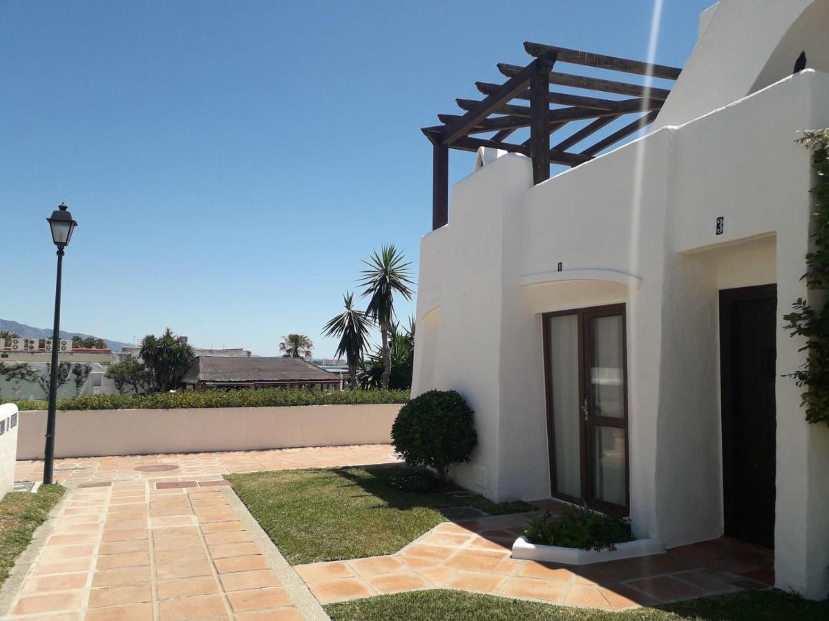 - Primera Linea De Playa Y Solarium Jo3 Apartment *