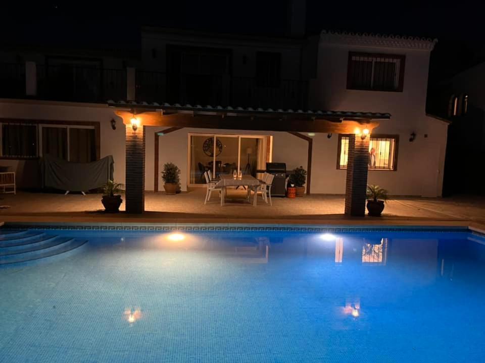 Danesa