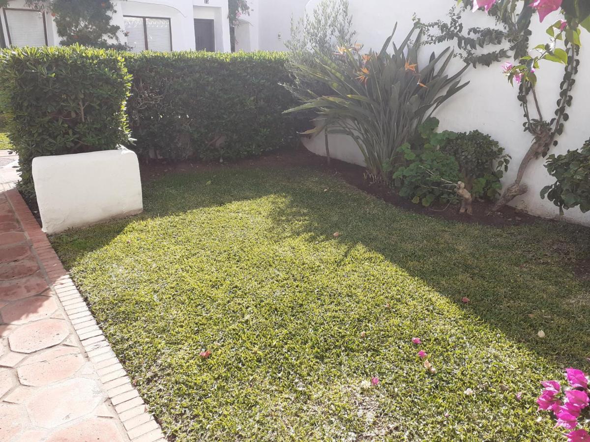 - Playa - 2 Con Terraza Y Jardin Al Lado Del Mar Jo6 Estepona