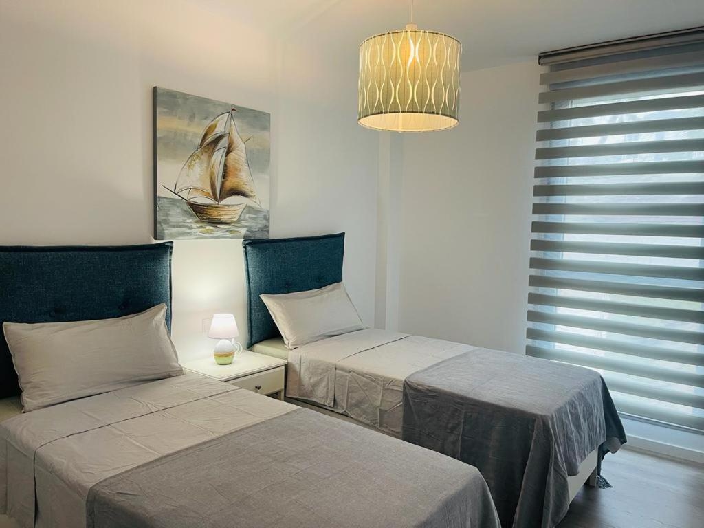 Serenity Sea View Apartment *