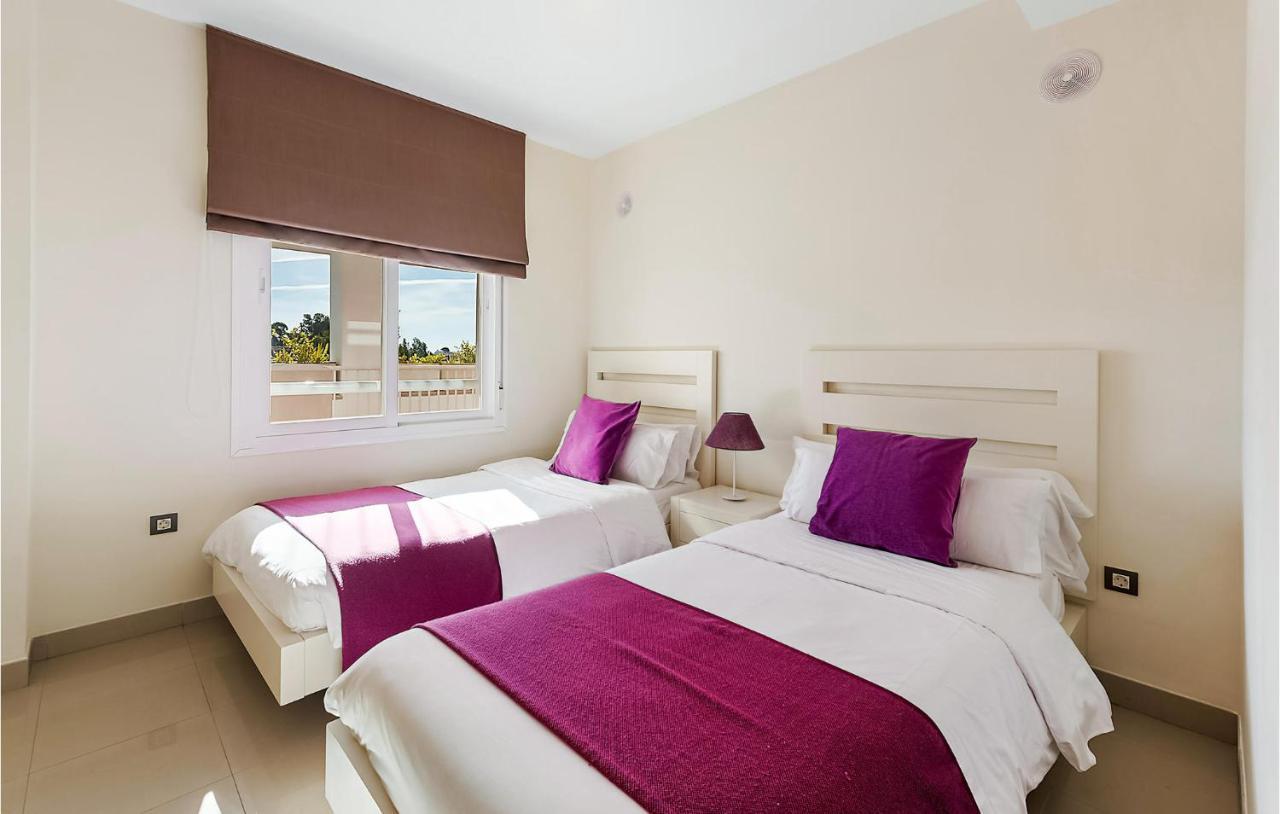 Stunning In With Wifi Apartment