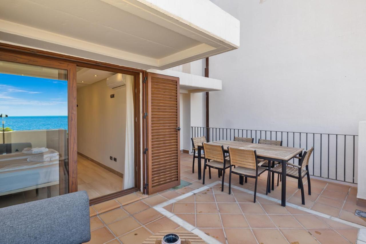 Apartment Beachfront Bahia La Plata Private Pool Penthouse By Costarentals - Ref M13 Estepona