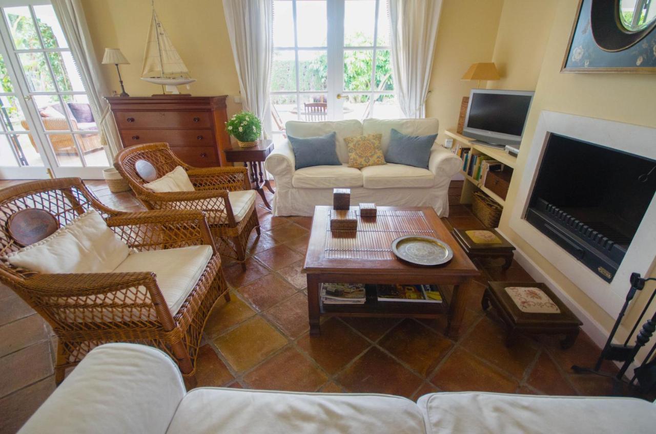 Villa Del Mar- Private Swimming Pool Next To The Estepona