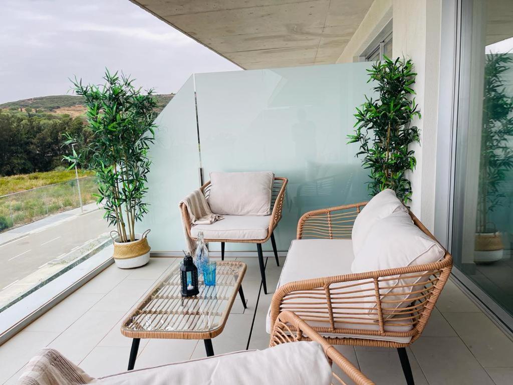 Serenity Sea View Apartment