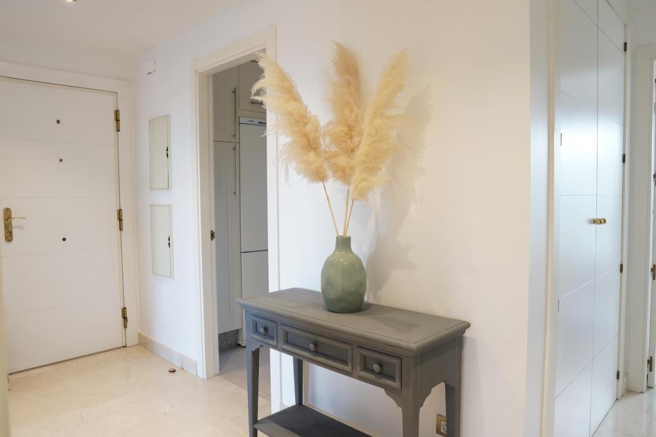 2 Elegant Avec Vues Et Wifi * Estepona