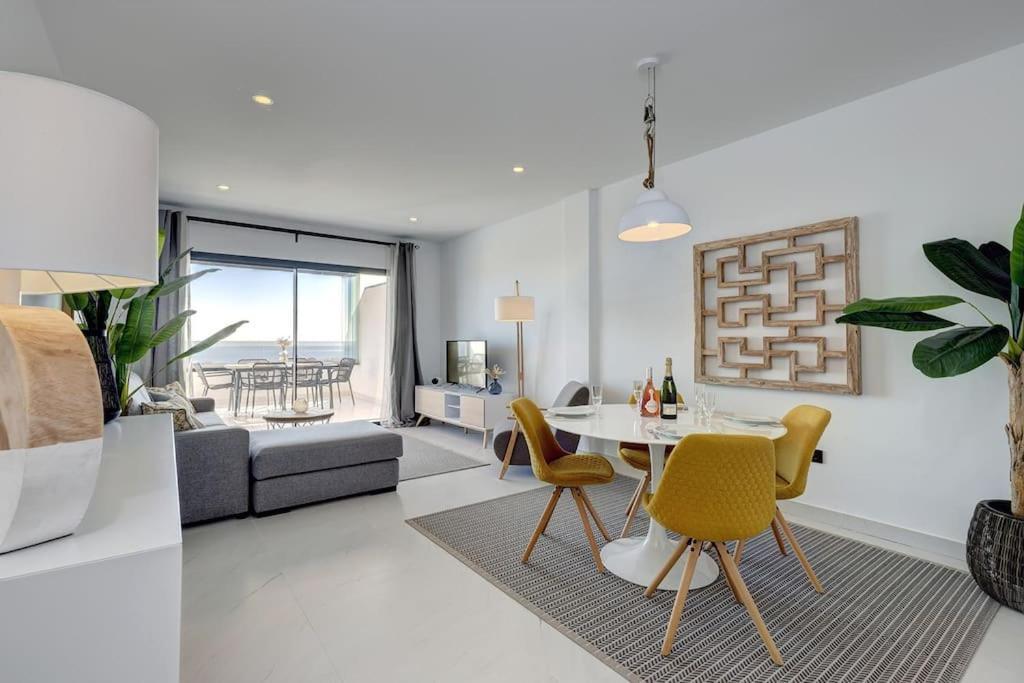 New 2 Bed Penthouse @ Hills With Sea View Estepona