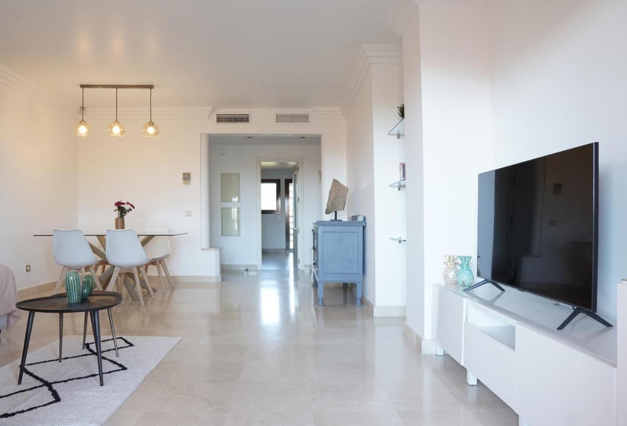 Apartment 2 Elegant Avec Vues Et Wifi Estepona