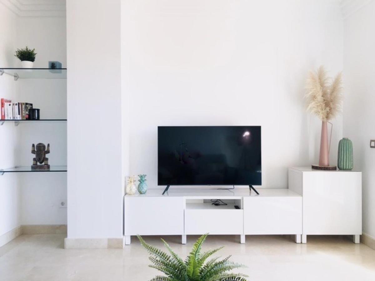 Apartment 2 Elegant Avec Vues Et Wifi Estepona